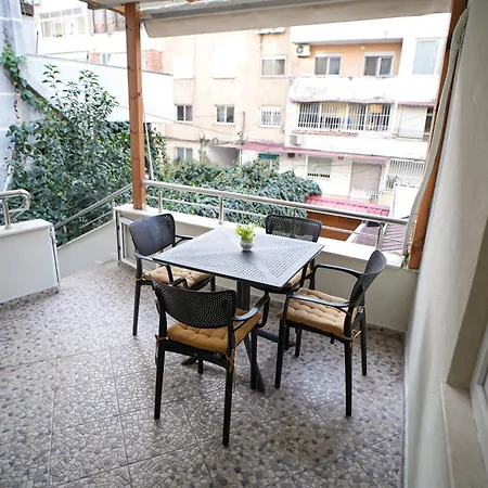 Grandpa House - App.3 Apartment
